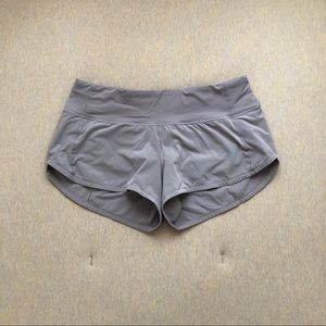 Lululemon dusty dawn speed up short